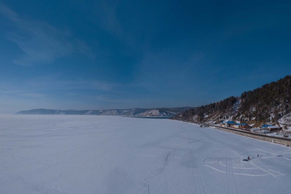 panorama-919-foto-taucher-fotografie-baikalsee-winter757B92BC-E016-32DF-96B3-B2984EE813BD.jpg